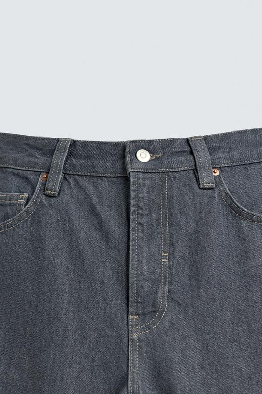 ZARA ДЖИНСЫ STRAIGHT FIT, СЕРЫЙ