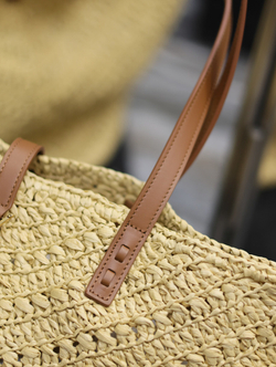 Saint Laurent Panier Medium in Raffia