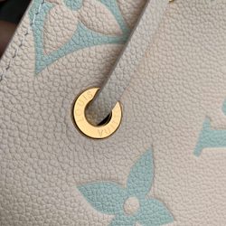 Louis Vuitton NeoNoe BB