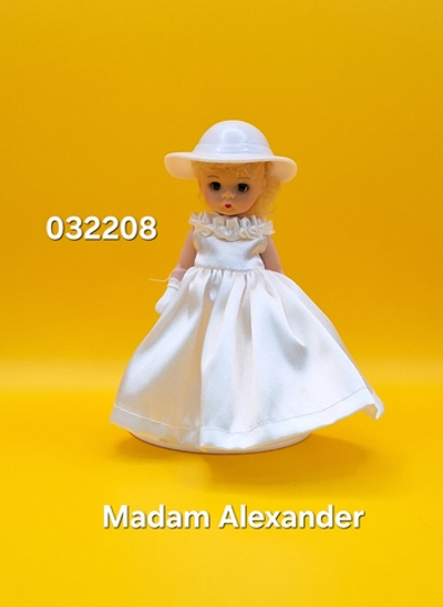 Коллекционная кукла Madame Alexander McDonalds 032208