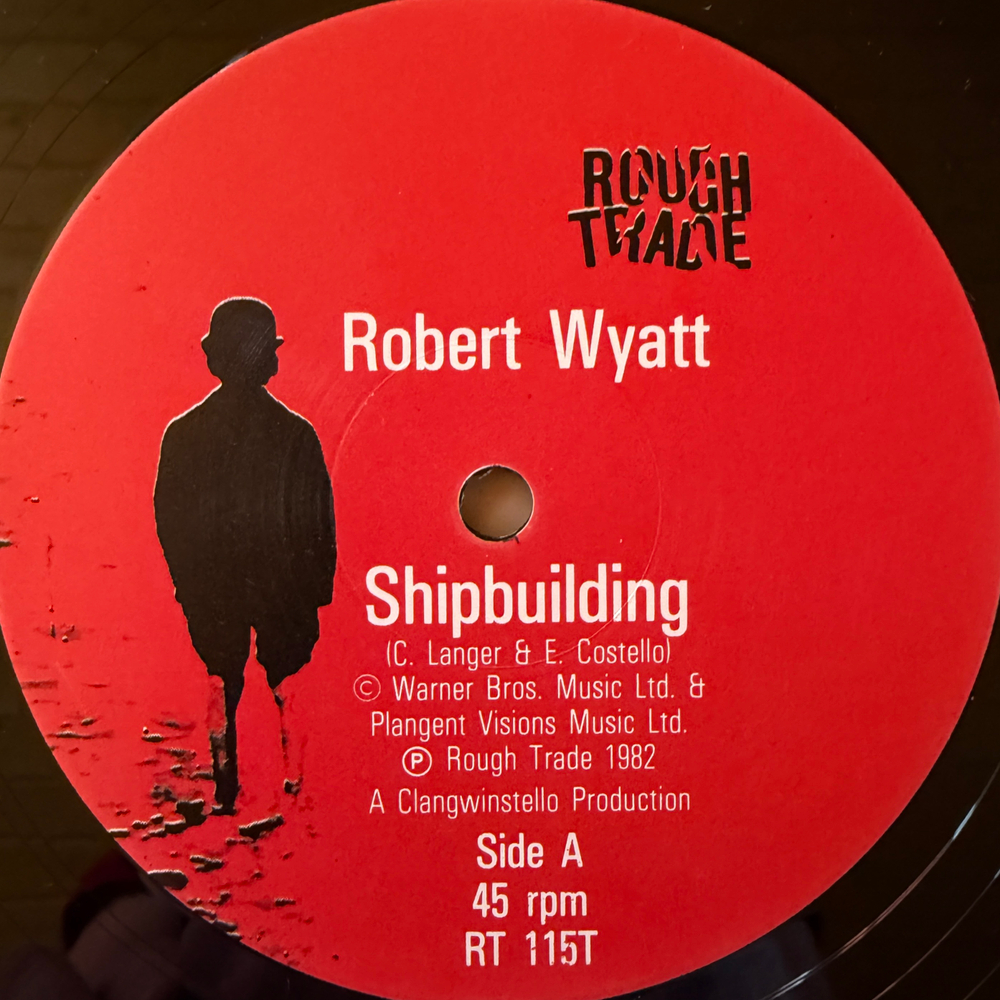Robert Wyatt ‎– Shipbuilding / Memories Of You / Round Midnight (Англия 1982г.) 12", 45 RPM Т