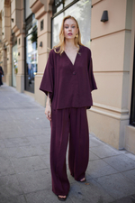 Костюм из модала с брюками палаццо
