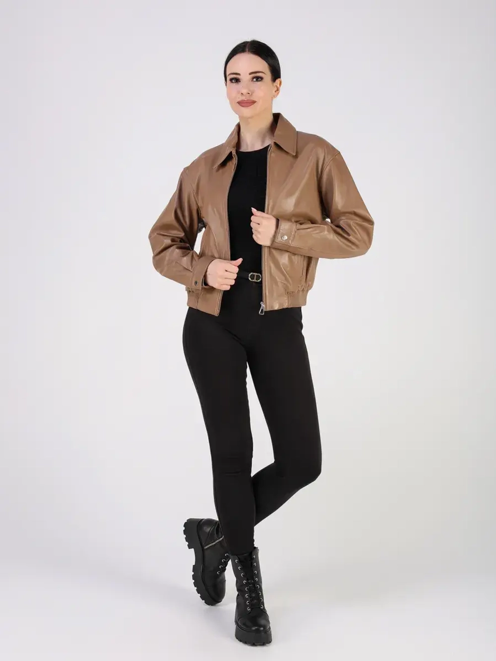 Кожаная куртка демисезонная