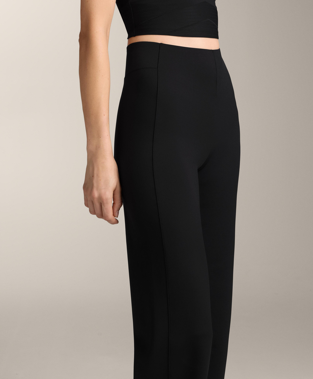 OYSHO Брюки прямого кроя с эффектом неопрена, черный