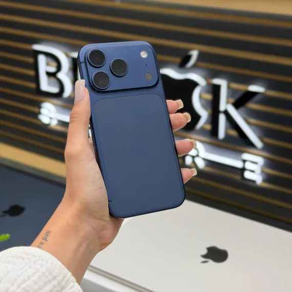 Б/У Телефон Apple iPhone 17 Pro 256Gb Deep Blue 100%АКБ (HL9JJ7QC12)