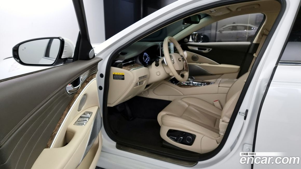 Kia The K9 (Quoris/K900) 3.8 GDI AWD (08.2020)