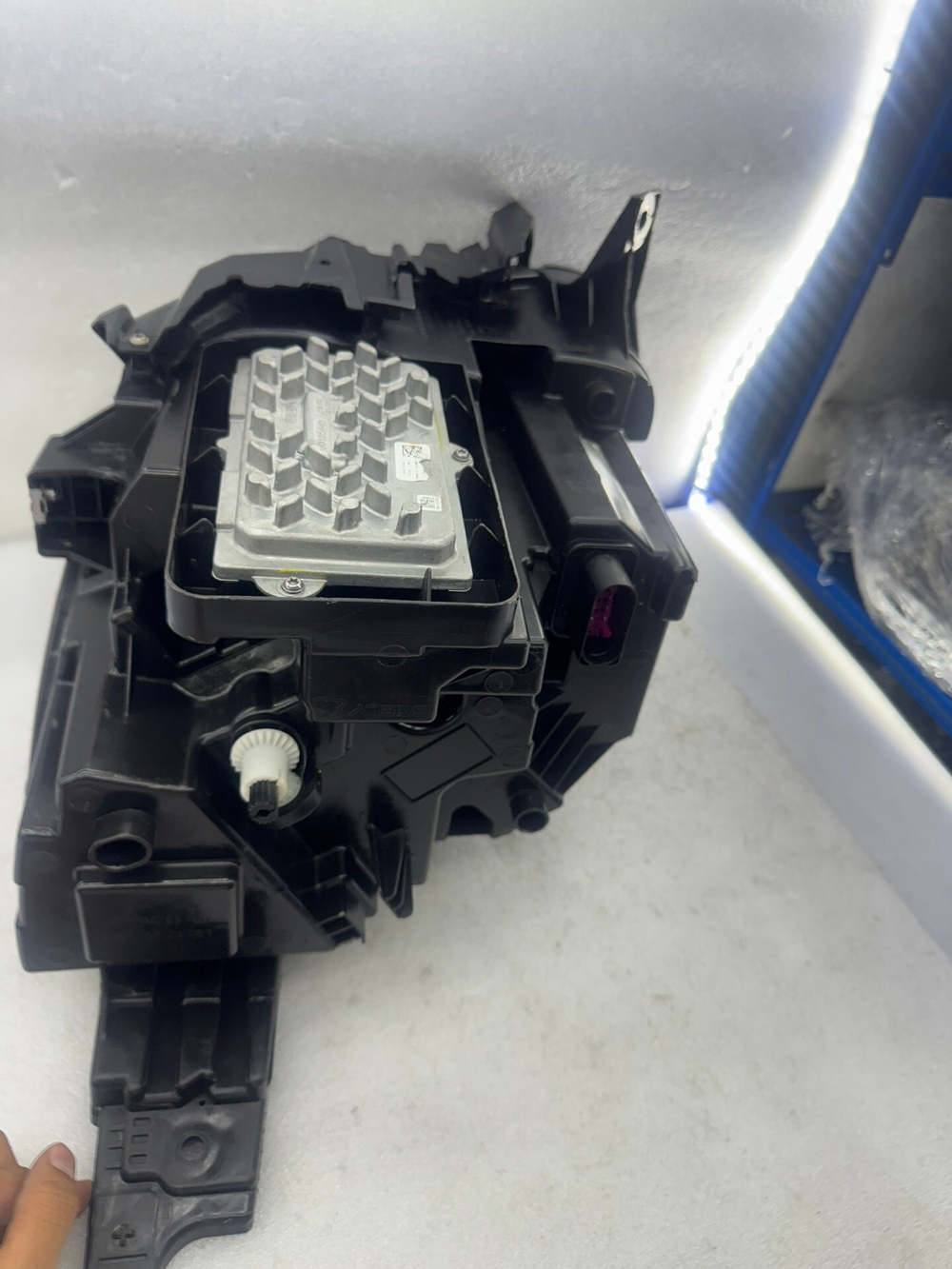 Блок-фара LED для Geely Haoyue, оригинал, 95% новая