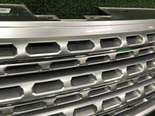 Решетка радиатора Range Rover Vogue 4 L405 (2012-2017)