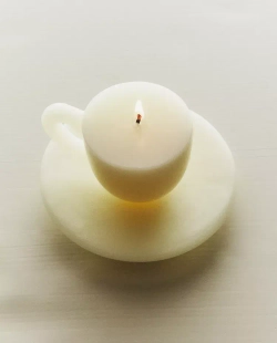 ZARA HOME ДЕКОРАТИВНАЯ СВЕЧА В ФОРМЕ КРУЖКИ, ЖЕЛТО-ОРАНЖЕВЫЙ