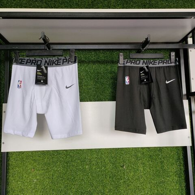 Компрессионные шорты Nike Pro