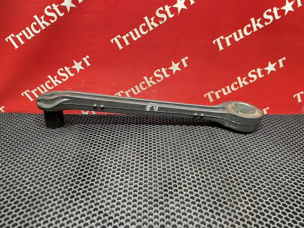 Стойка переднего стабилизатора