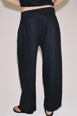 ZARA БРЮКИ ИЗ ЛЬНА СО СКЛАДКАМИ — ZW COLLECTION, МОРСКОЙ СИНИЙ