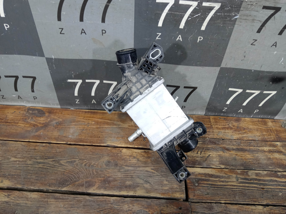 Интеркулер Changan UNI-V, UNI-T 22-нв Б/У Оригинал 1119600NE01AB