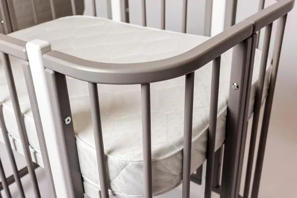 Кроватка-трансформер 4 в 1 "МеrryHappy Caramel" (МерриХэппи Карамель) 120*60 см, цвет серый с белыми вставками