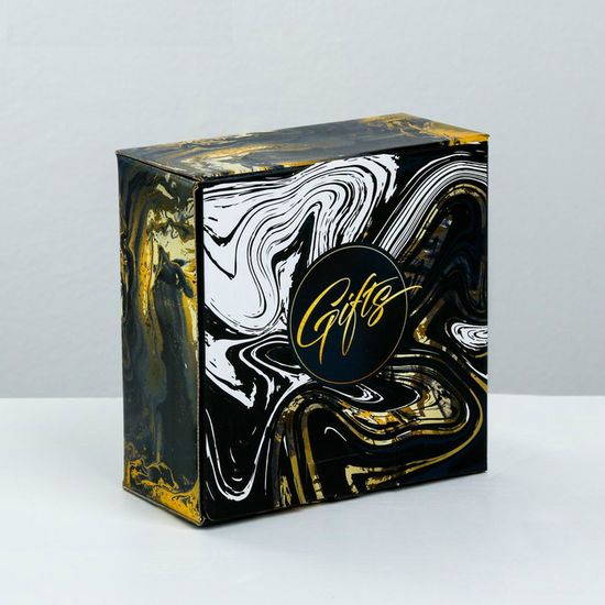 Коробка "Gold gift", 15 × 15 × 7 см