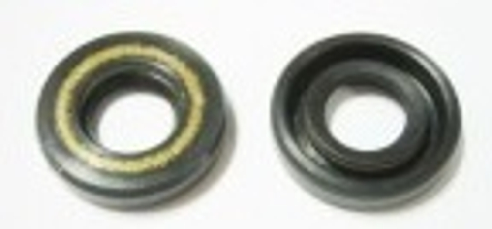 Suzuki 09282-10008-0000 Сальник 10х21х4.5  DF2.5-6   1шт