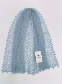 Оренбургский пуховый палантин П3-12040-04 голубой