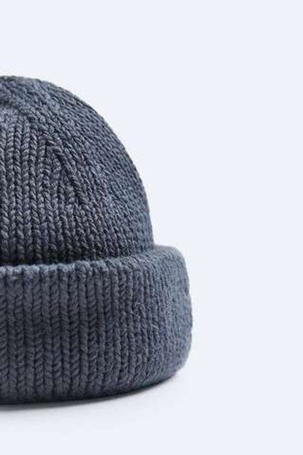 ZARA КОРОТКАЯ ШАПКА БИНИ, СИНИЙ