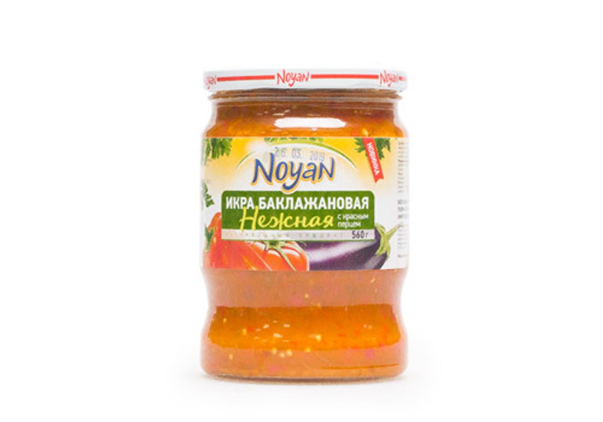 Икра баклажановая с красным перцем Noyan, 560г