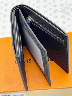 Кошелёк Louis Vuitton Amerigo