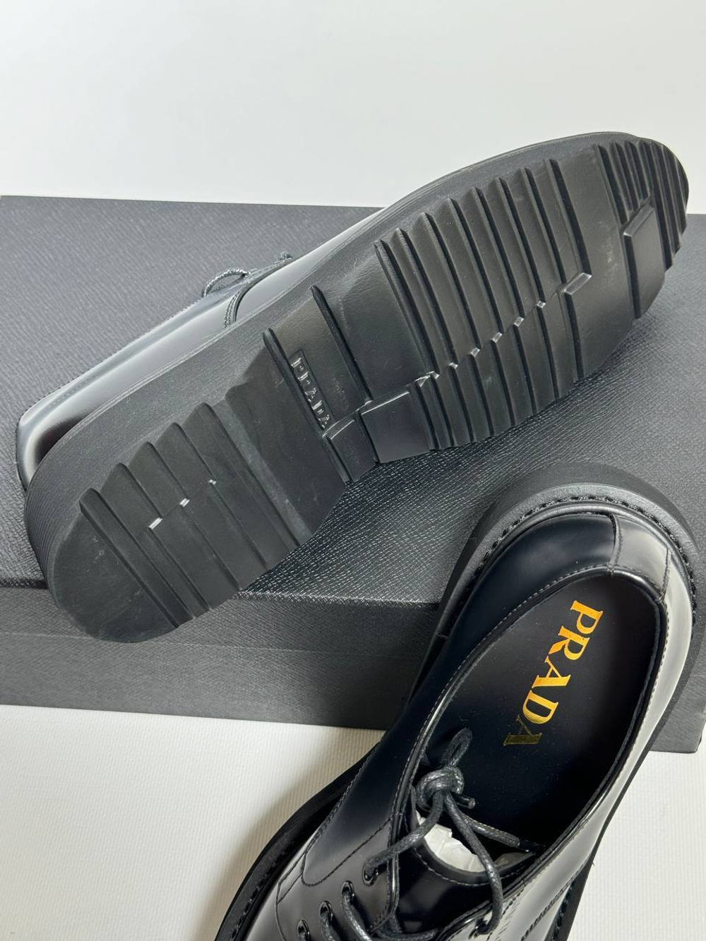 Туфли Prada