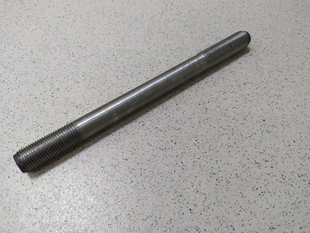 Шпилька крепления головки цилиндра 7511.1003016-20