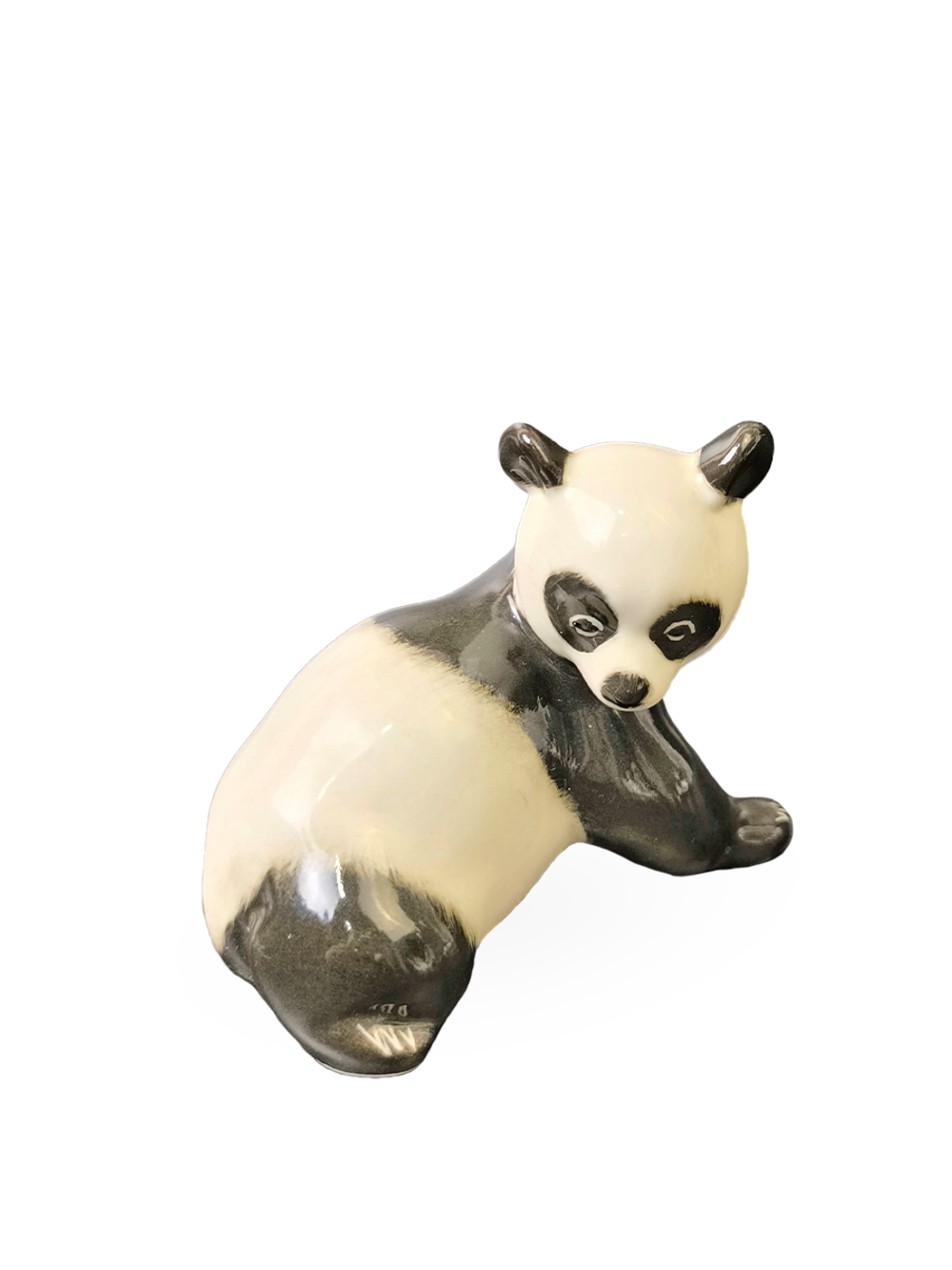 Фарфоровая статуэтка "Панда" ЛФЗ, СССР 1970 - 1986 гг.