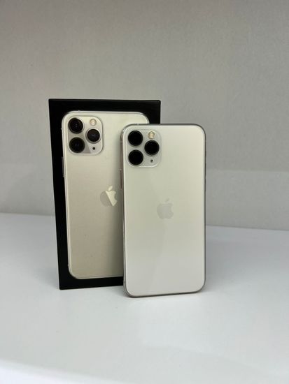Apple iPhone 11 Pro 256Gb Б/У Белый