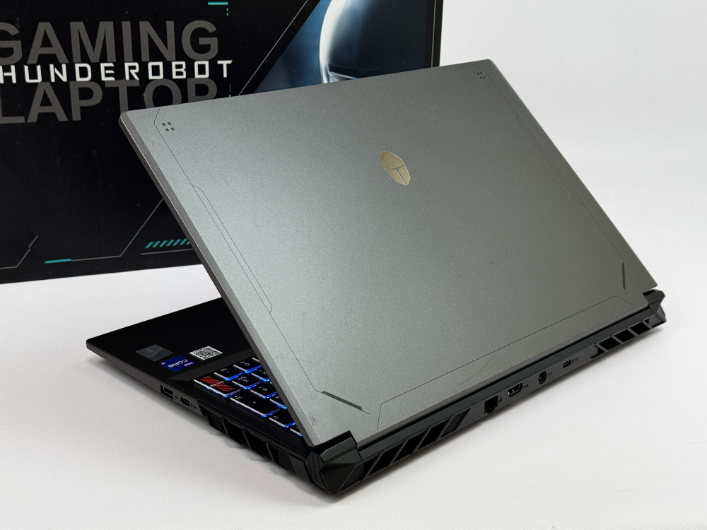 Игровой ноутбук Thunderobot I7-13700HX / RTX 4070 / 16GB / 1TB / 2.5K / 165HZ / Win 11 / Русско-Английская клавиатура
