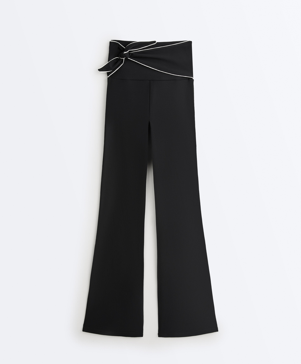 OYSHO Расклешенные брюки Comfortlux с высокой посадкой и бантом, черный