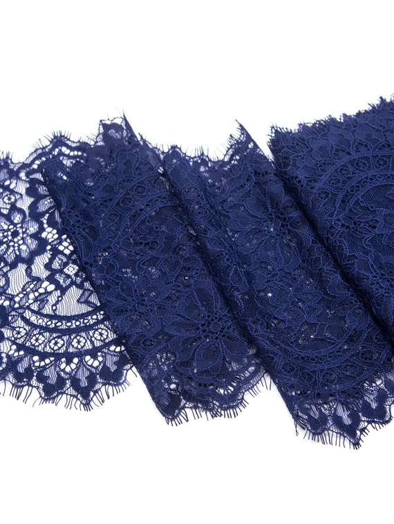 01-39 Кружево шантильи 20 см, темно-синий
