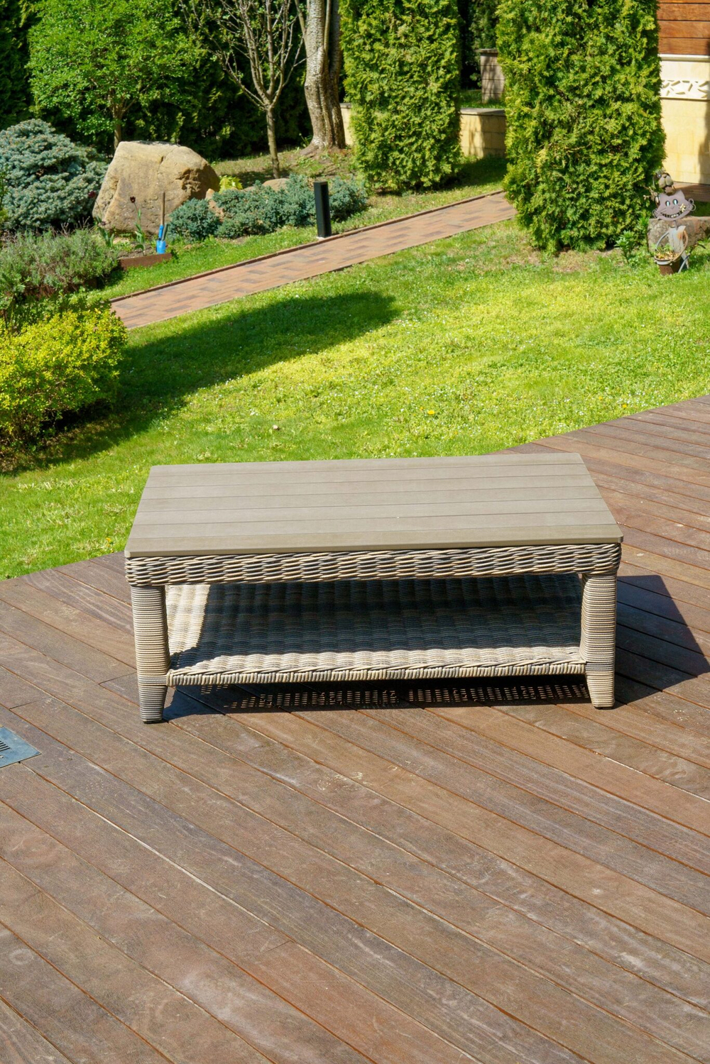 Кофейный столик из искусственного ротанга ВЕНЕЦИЯ (коричневый/серый)