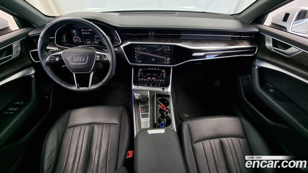 Audi A6 (C8) 40 TDI Premium (05.2020)