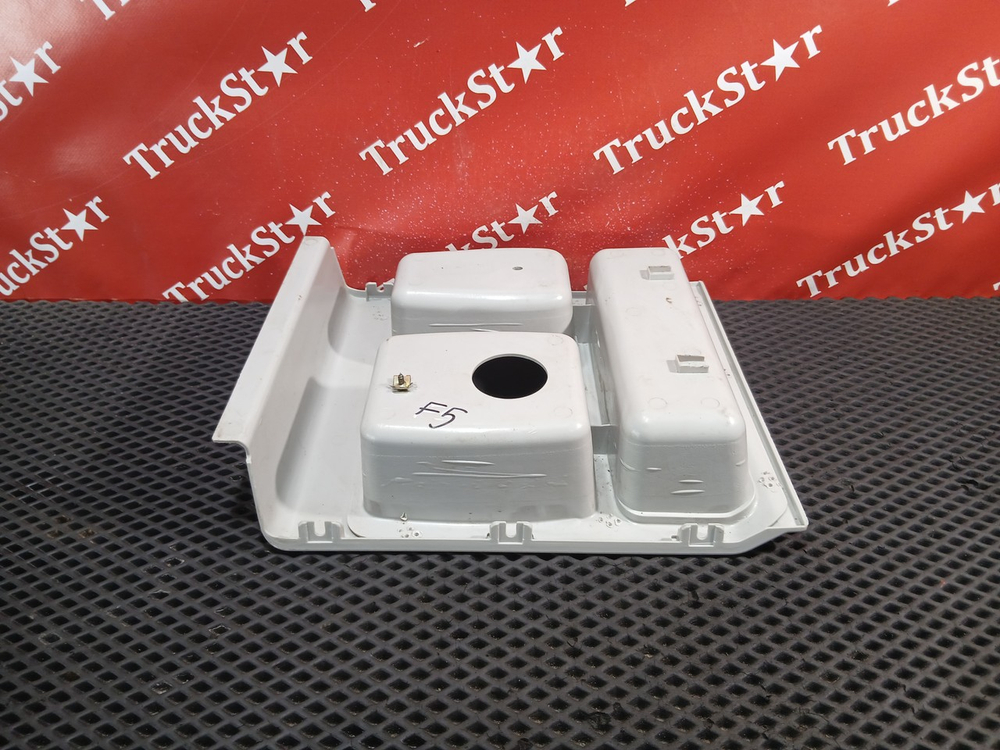 Накладка стенки левой 2023г