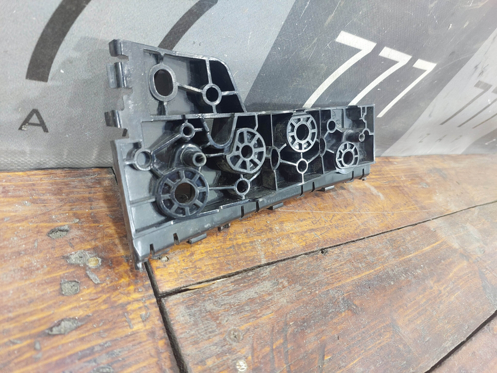 Кронштейн переднего бампера левый Haval Jolion 21-нв Б/У Оригинал 2803101XST01A