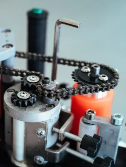 Станок кромкооблицовочный DM-100