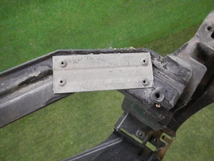 Кронштейн насадки глушителя BMW X5 G05 (18-23)