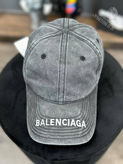 Бейсболка Balenciaga