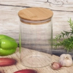 Банка для продуктов стеклянная 900мл «Хай-Тек» с бамбуковой крышкой 10*15см