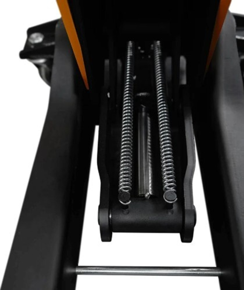 Домкрат подкатной BERGER BG1305 гидравлический 4.5 т. 102-520 мм