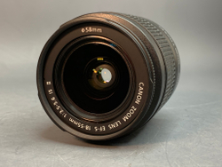 Canon 600D kit 18-55mm 3.5-5.6 IS ll 13.000 кадров