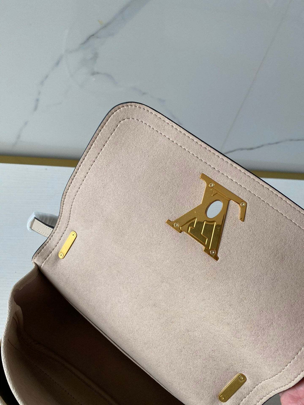 Louis Vuitton Lockme Chain PM