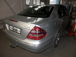 Оцинкованный фаркоп на Mercedes E-Class w211 седан 2002-2009 (без электрики), Galia M104C