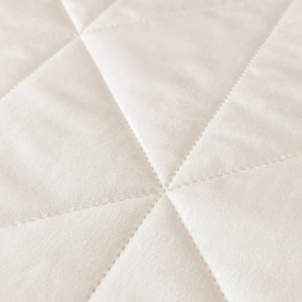 Велюровое покрывало в клетку с наволочками OVL033