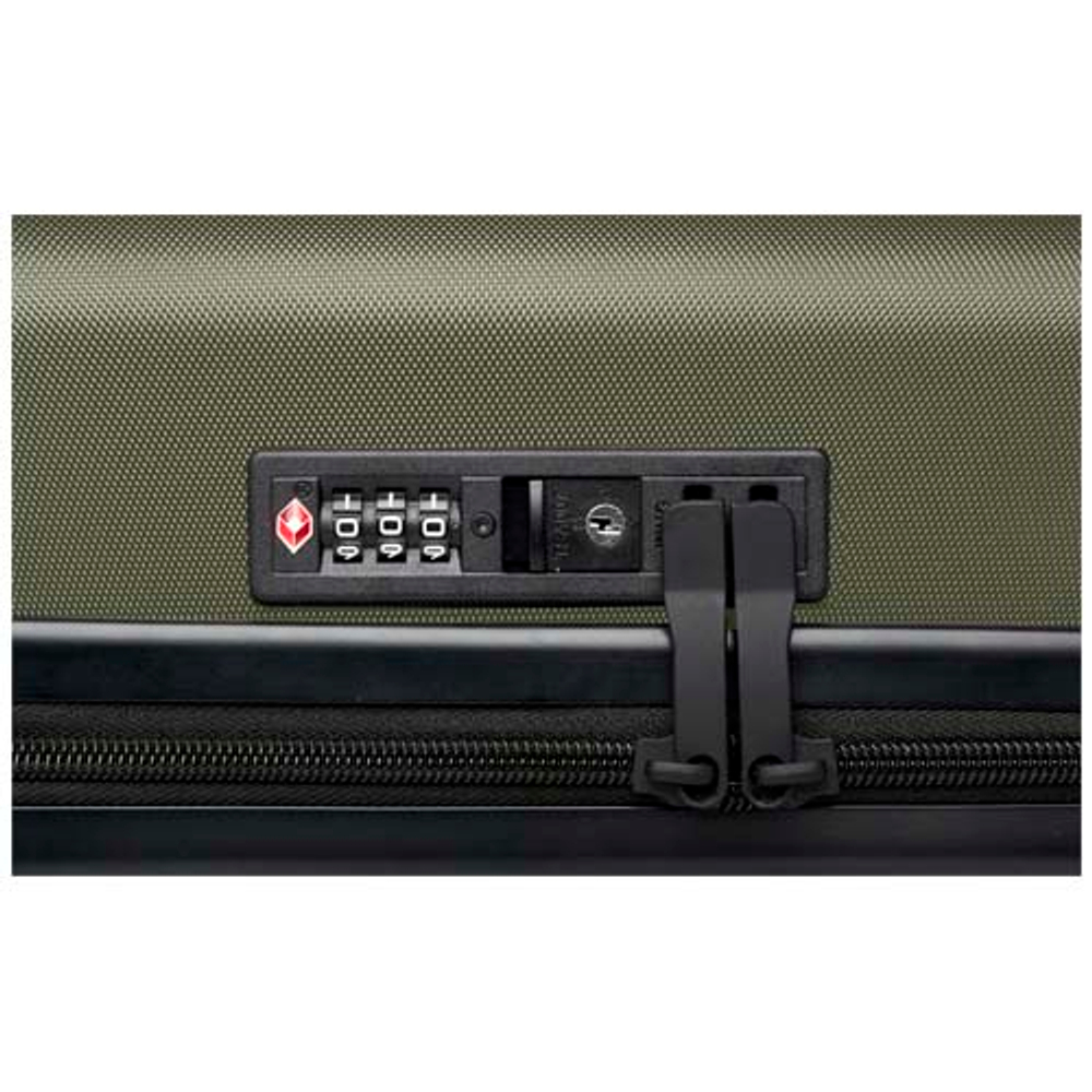 Чемодан на колесах Rover из материалов, переработанных согласно стандарту GRS, с диагональю 20 дюймов и объемом 40 л