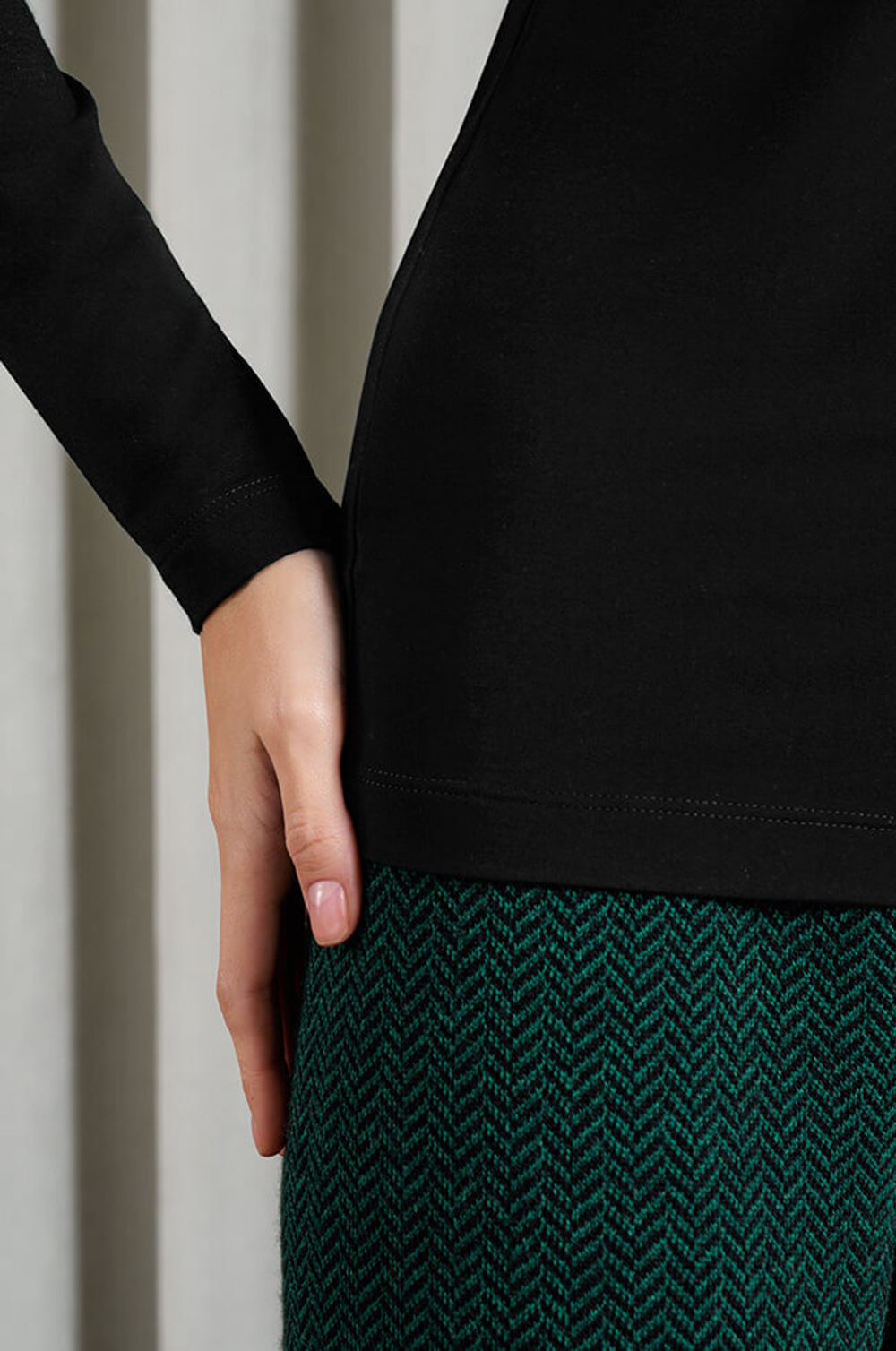 22964 Джемпер женский (черный)