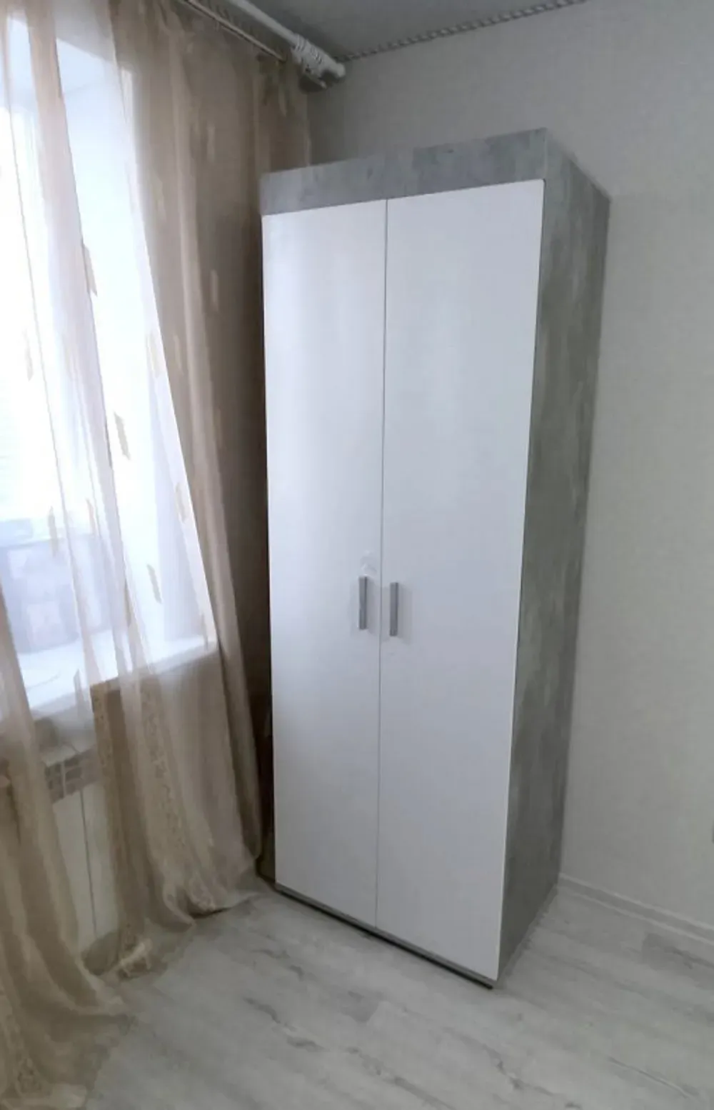 Шкаф многоцелевого назначения Инстайл ШК-29 бетон/белый