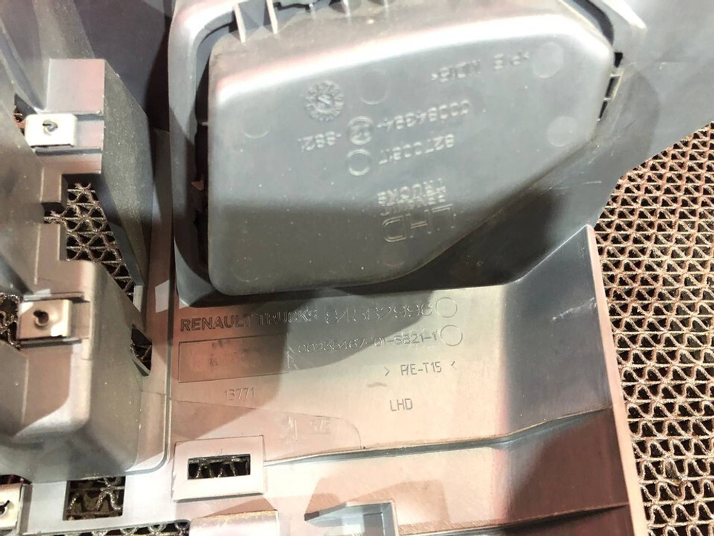 Облицовка торпедо 2018г.