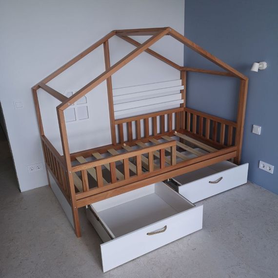 Детская кроватка Луна (Loona) из массива бука