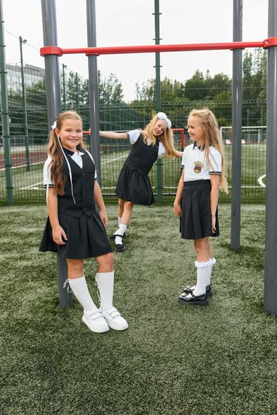 Психологическое влияние школьной формы Психологическое влияние школьной формы